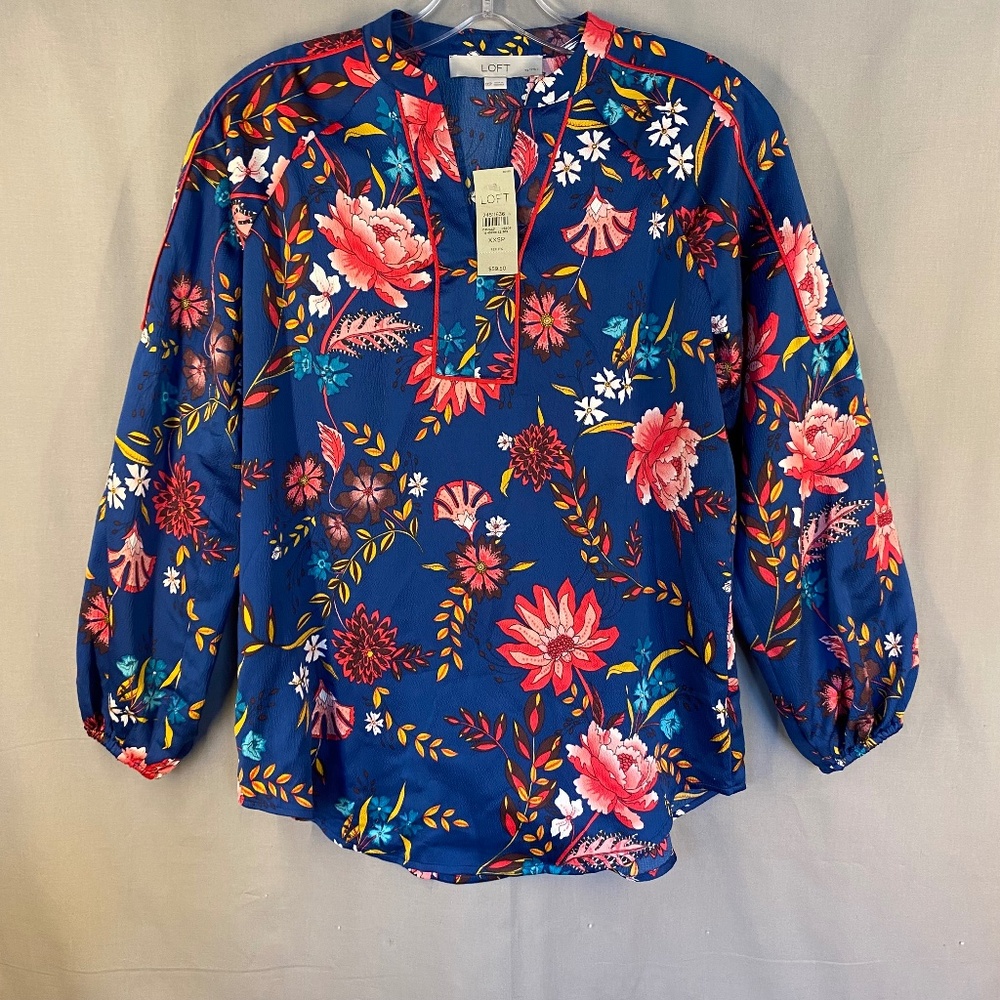 LOFT Petites Long Sleeve Blouse in Blue with Floral design - Size XXSP (NWT)